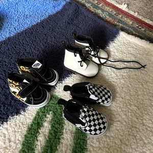 baby shoe bundle vans and doc martens